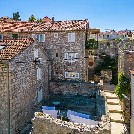 Apartmani P&S Supetar Kültér fotó