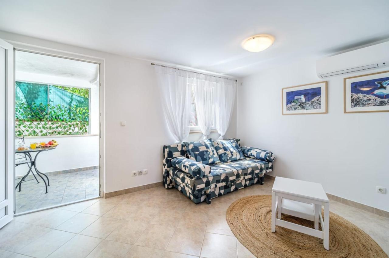 Apartmani P&S Supetar Kültér fotó